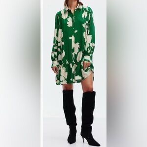 H&M Green Oversized Green Floral Shirt Dress- Large